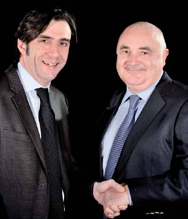 photo : Jérôme Robin, président de VousFinancer.com (à gauche) et Alain Duffoux, président du SNPI (à droite)