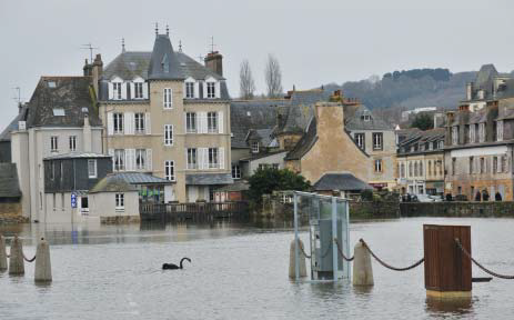 photo : inondation comment informer vos clients