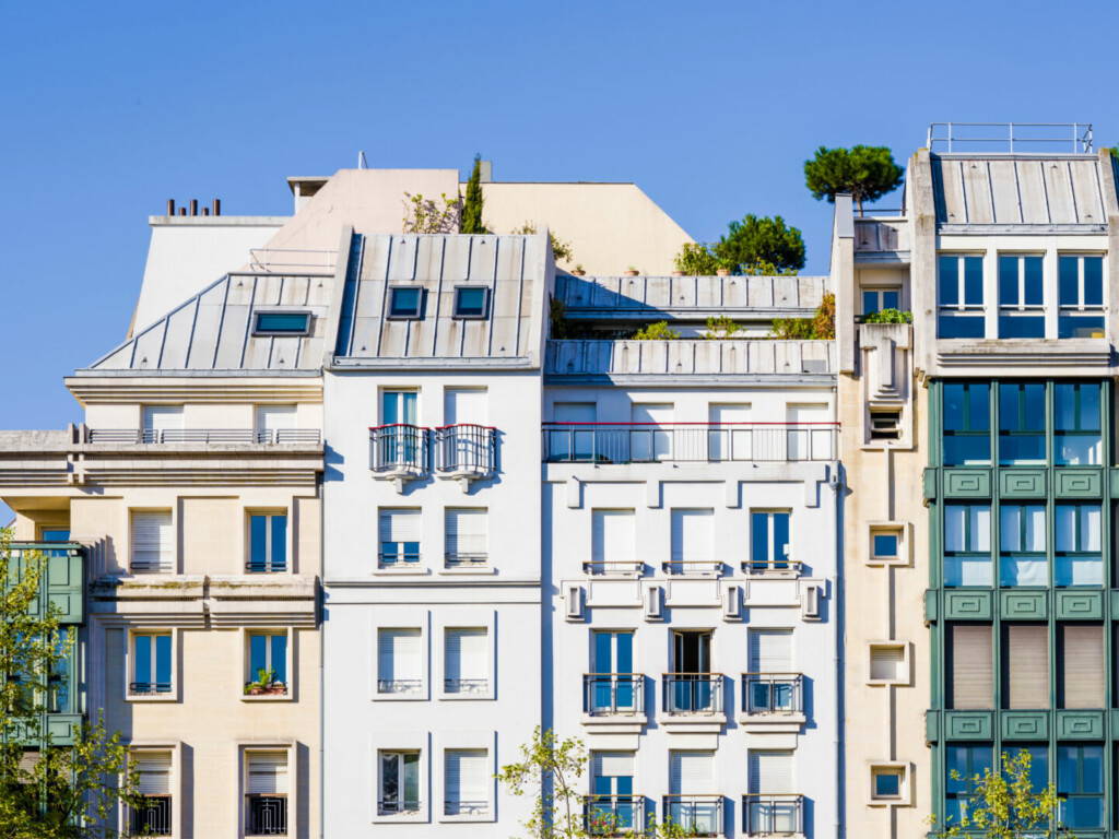 photo : immeubles modernes à Paris