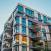 Faciliter la transformation des bâtiments en logements : la proposition de loi définitivement adoptée