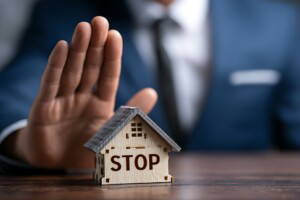 Condition suspensive de prêt non réalisée : quand l’acheteur est-il réellement fautif ?