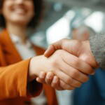 Agents immobiliers : comment faire de votre devoir de conseil un atout phare sur le terrain ?